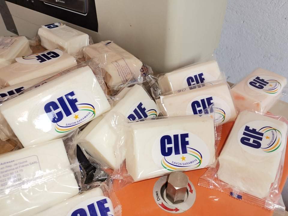 Savons CIF samaraya de Guinée antiseptique lessive et soins corporelle